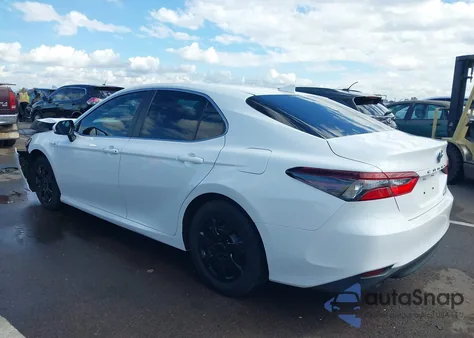 2021 Toyota Camry Le Hybrid from USA, damaged, VIN 4T1C31AK8MU030335